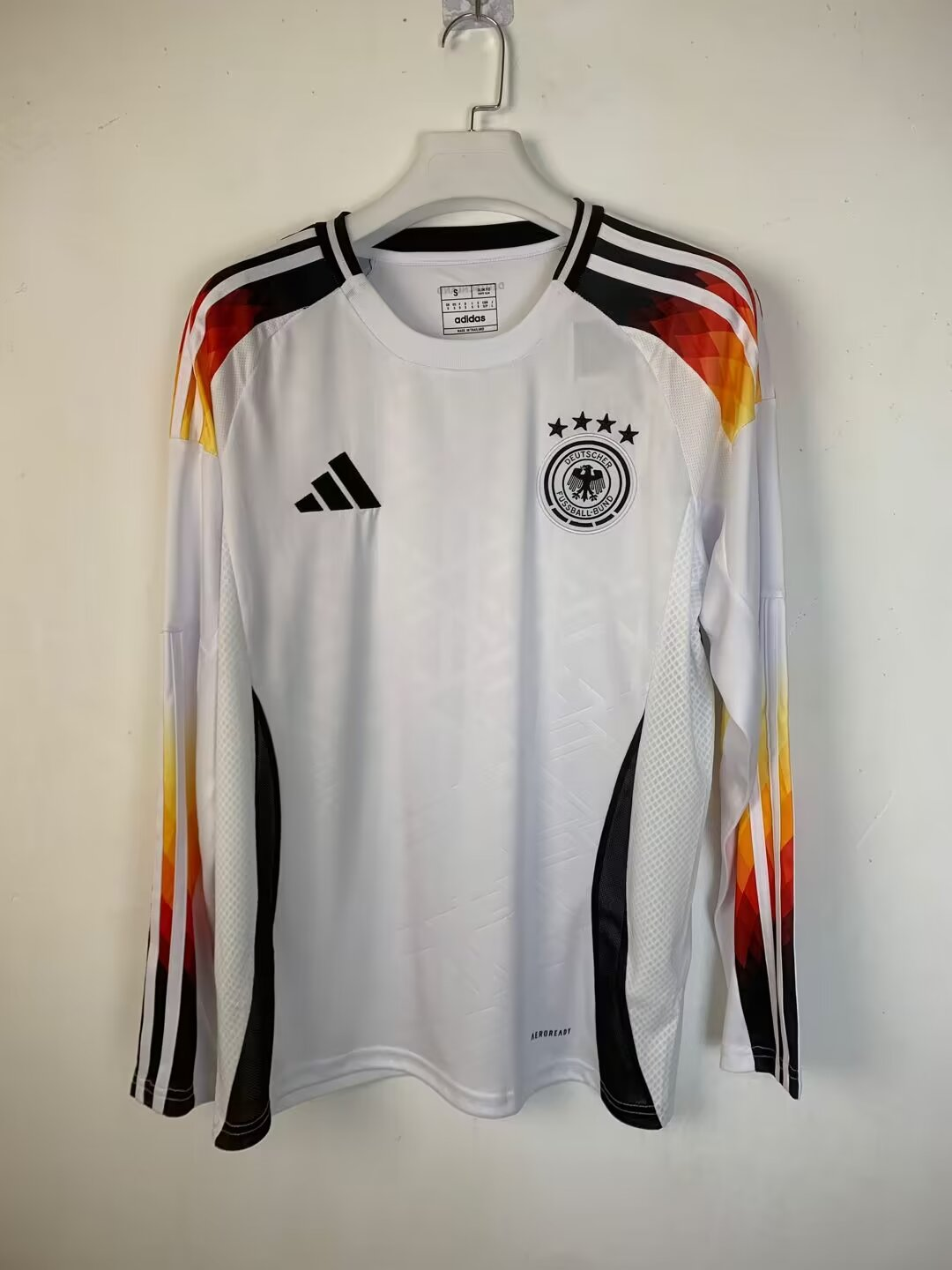 CAMISETA PRIMERA EQUIPACIÓN ALEMANIA 2024 VERSIÓN FAN