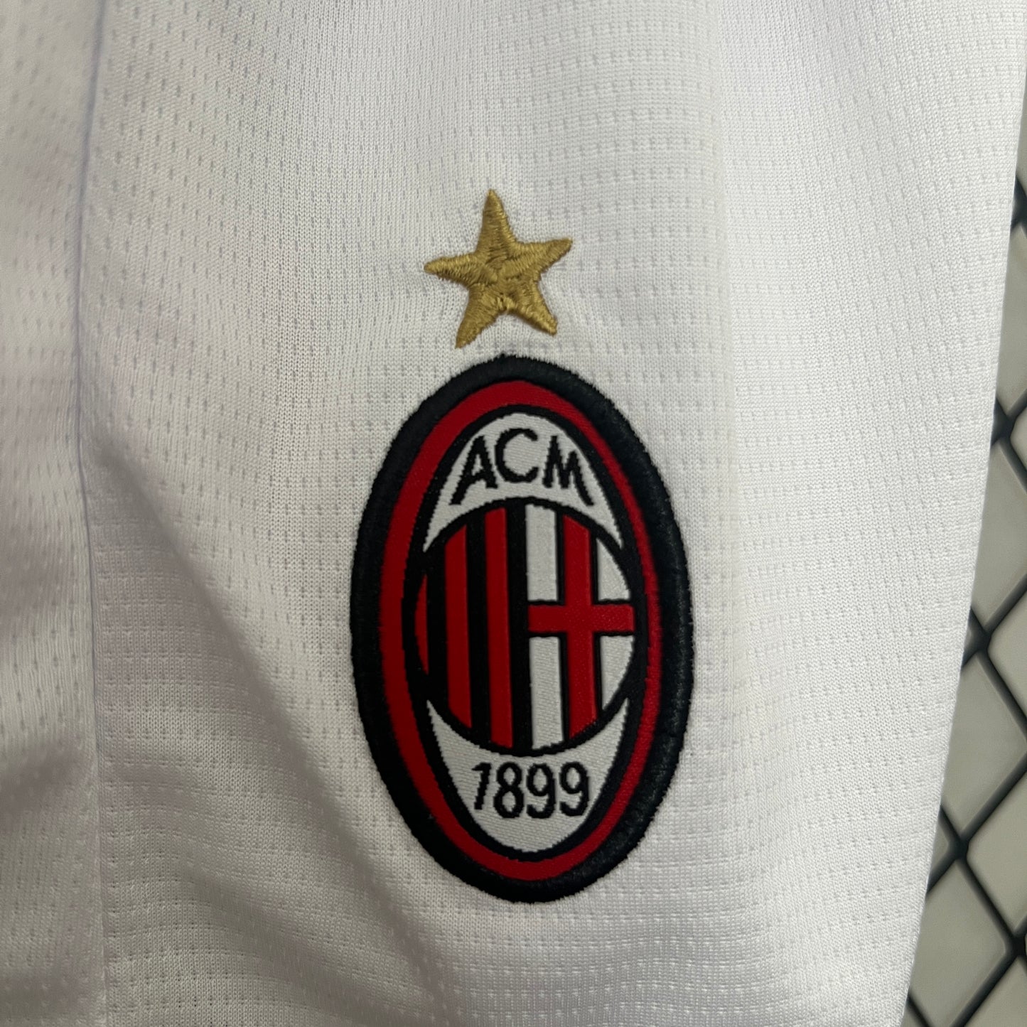 CAMISETA PRIMERA EQUIPACIÓN AC MILAN 24/25 VERSIÓN INFANTIL