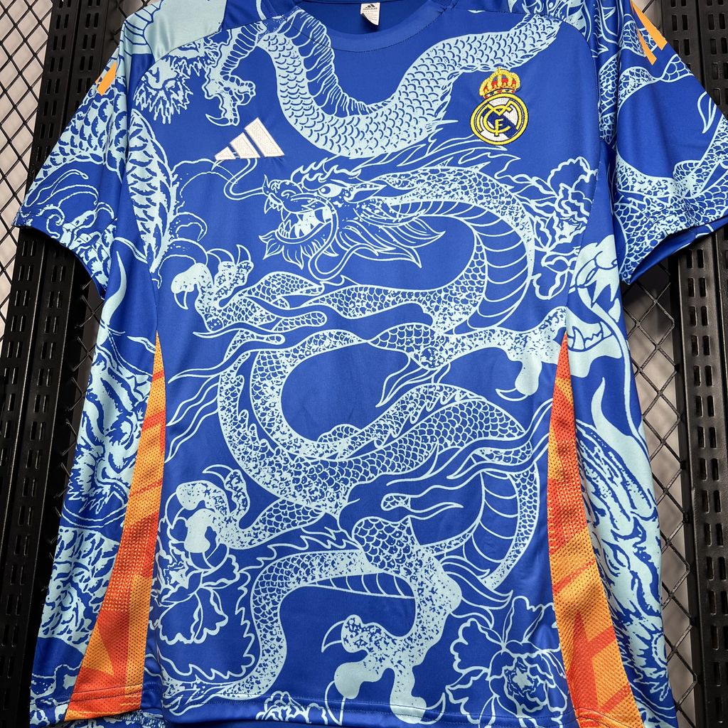 CAMISETA CONCEPTO REAL MADRID 24/25 VERSIÓN FAN