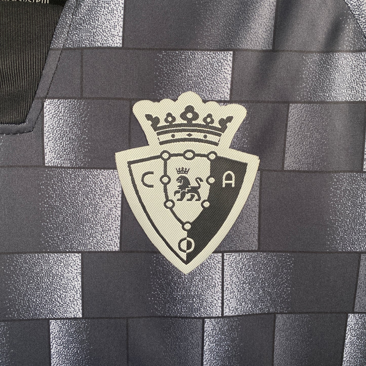 CAMISETA TERCERA EQUIPACIÓN OSASUNA 24/25 VERSIÓN FAN