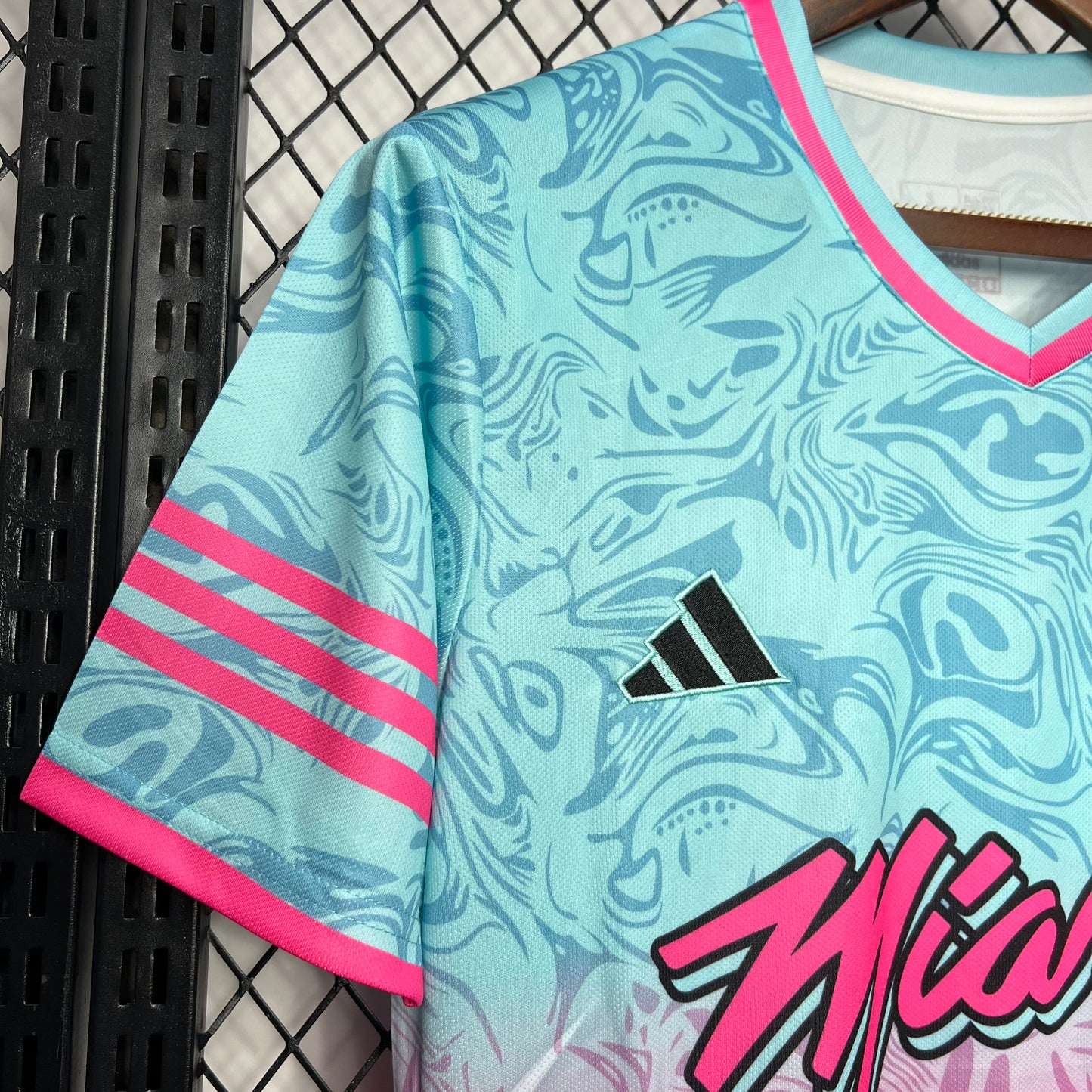 CAMISETA CONCEPTO INTER DE MIAMI 2024 VERSIÓN FAN