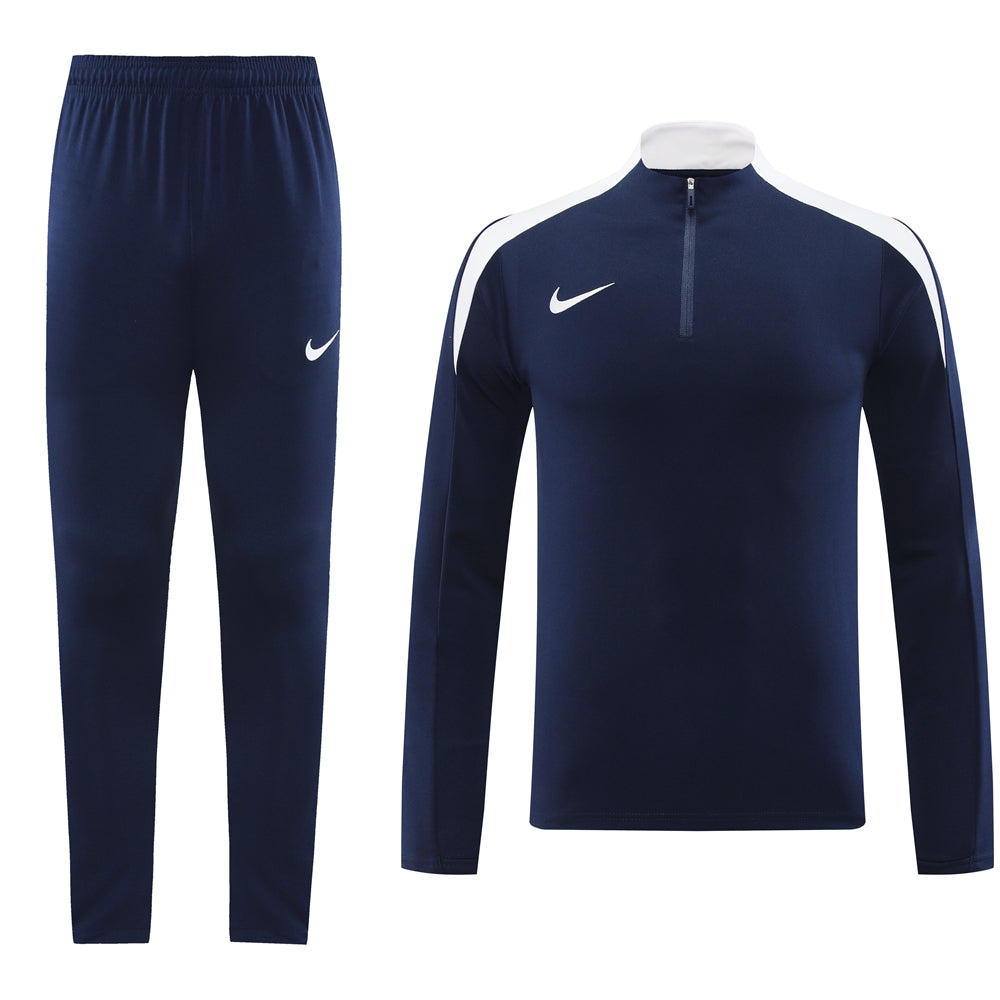 CONJUNTO DE BUZO MEDIO CIERRE NIKE