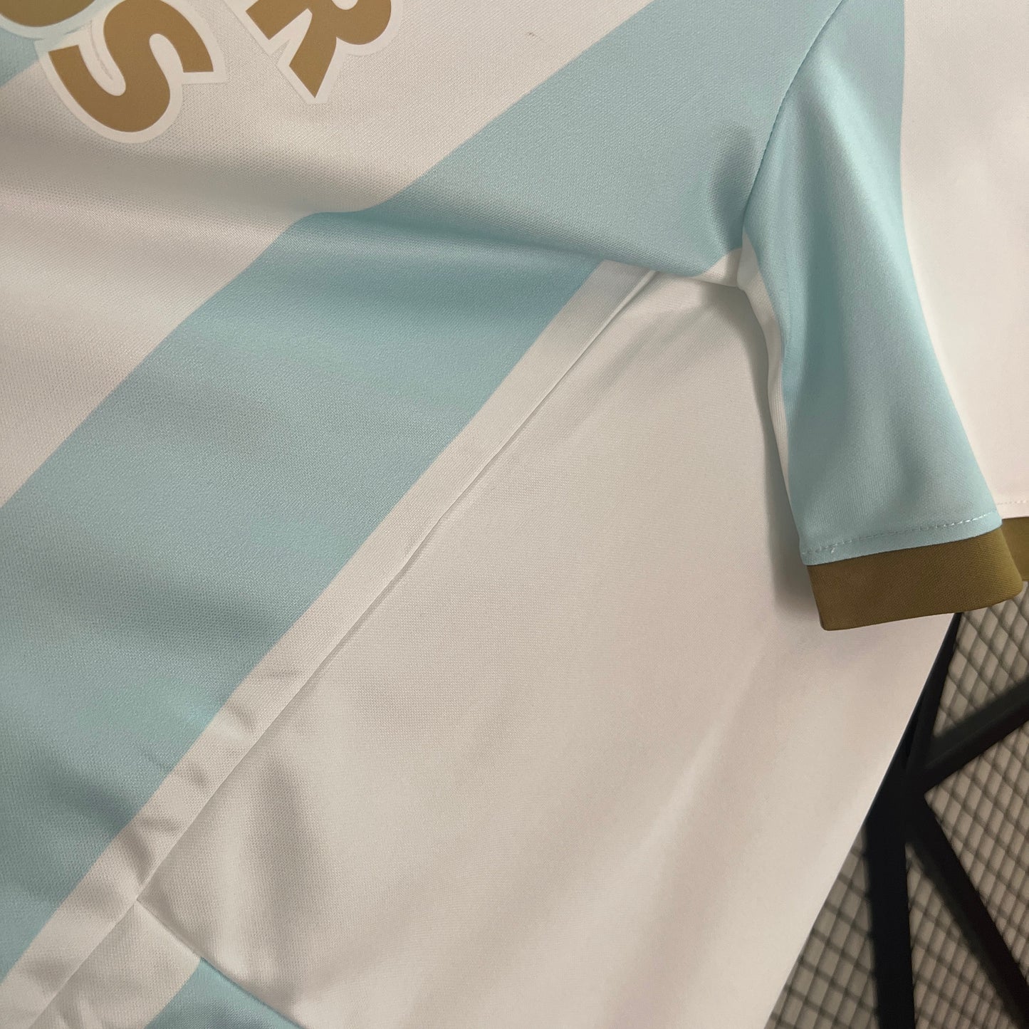 CAMISETA PRIMERA EQUIPACIÓN ATLÉTICO TUCUMÁN 2024 VERSIÓN FAN