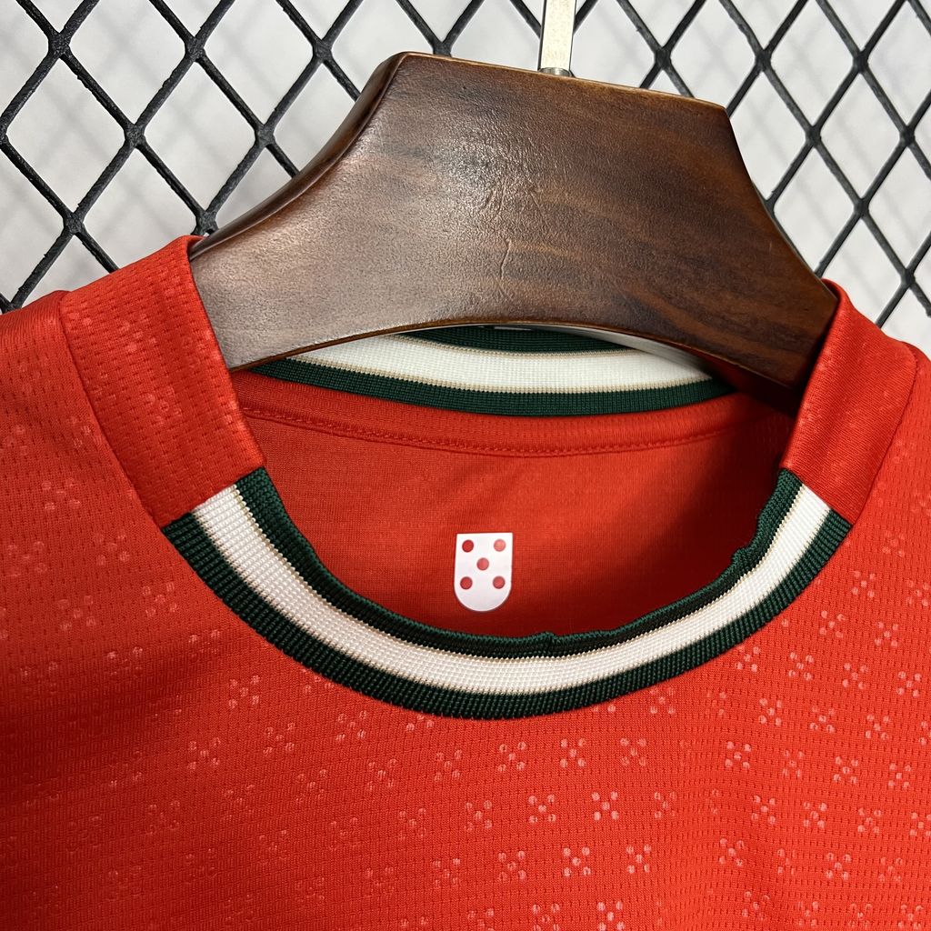 CAMISETA PRIMERA EQUIPACIÓN PORTUGAL 2025 VERSIÓN FAN