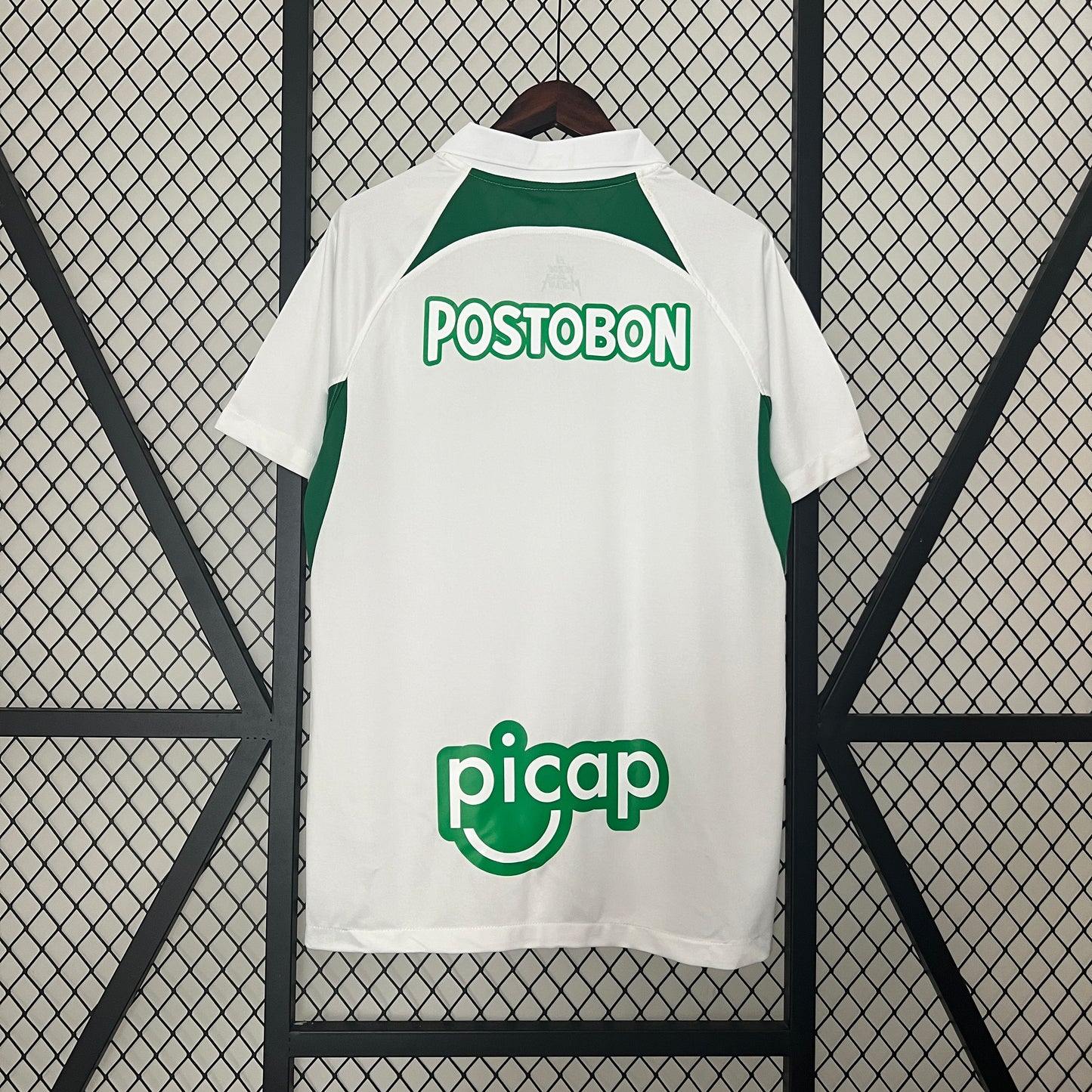 CAMISETA SEGUNDA EQUIPACIÓN ATLÉTICO NACIONAL 2024 VERSIÓN FAN