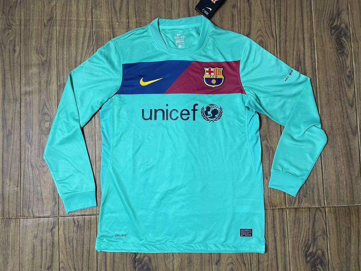 CAMISETA SEGUNDA EQUIPACIÓN BARCELONA 2010/11