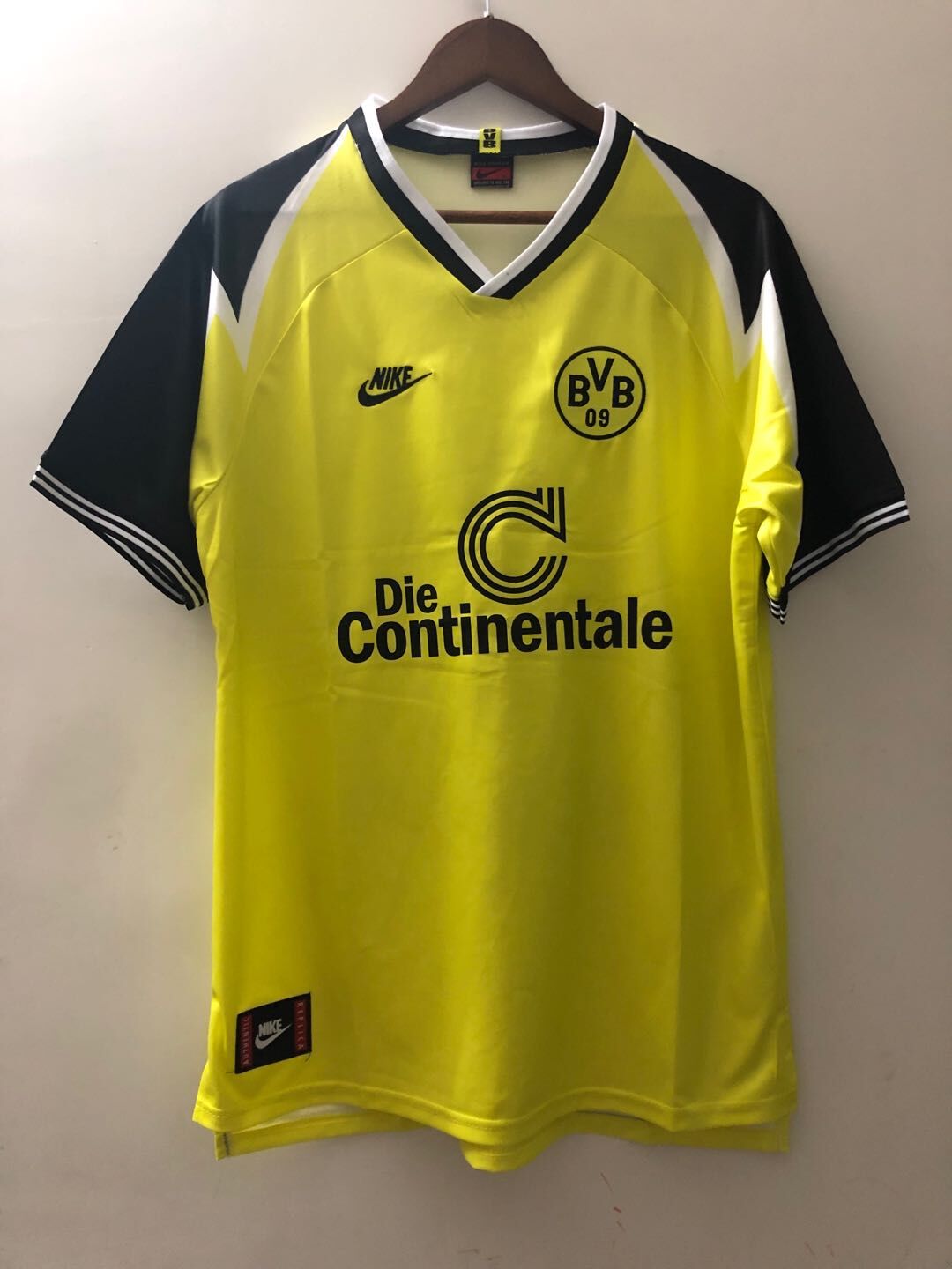 CAMISETA PRIMERA EQUIPACIÓN BORUSSIA DORTMUND 1995/96