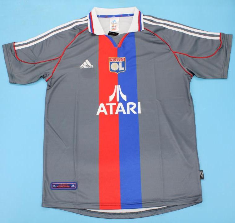 CAMISETA TERCERA EQUIPACIÓN LYON 2001/02