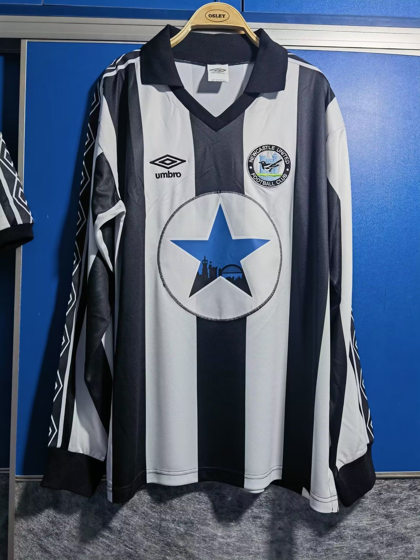 CAMISETA PRIMERA EQUIPACIÓN NEWCASTLE 1980/83