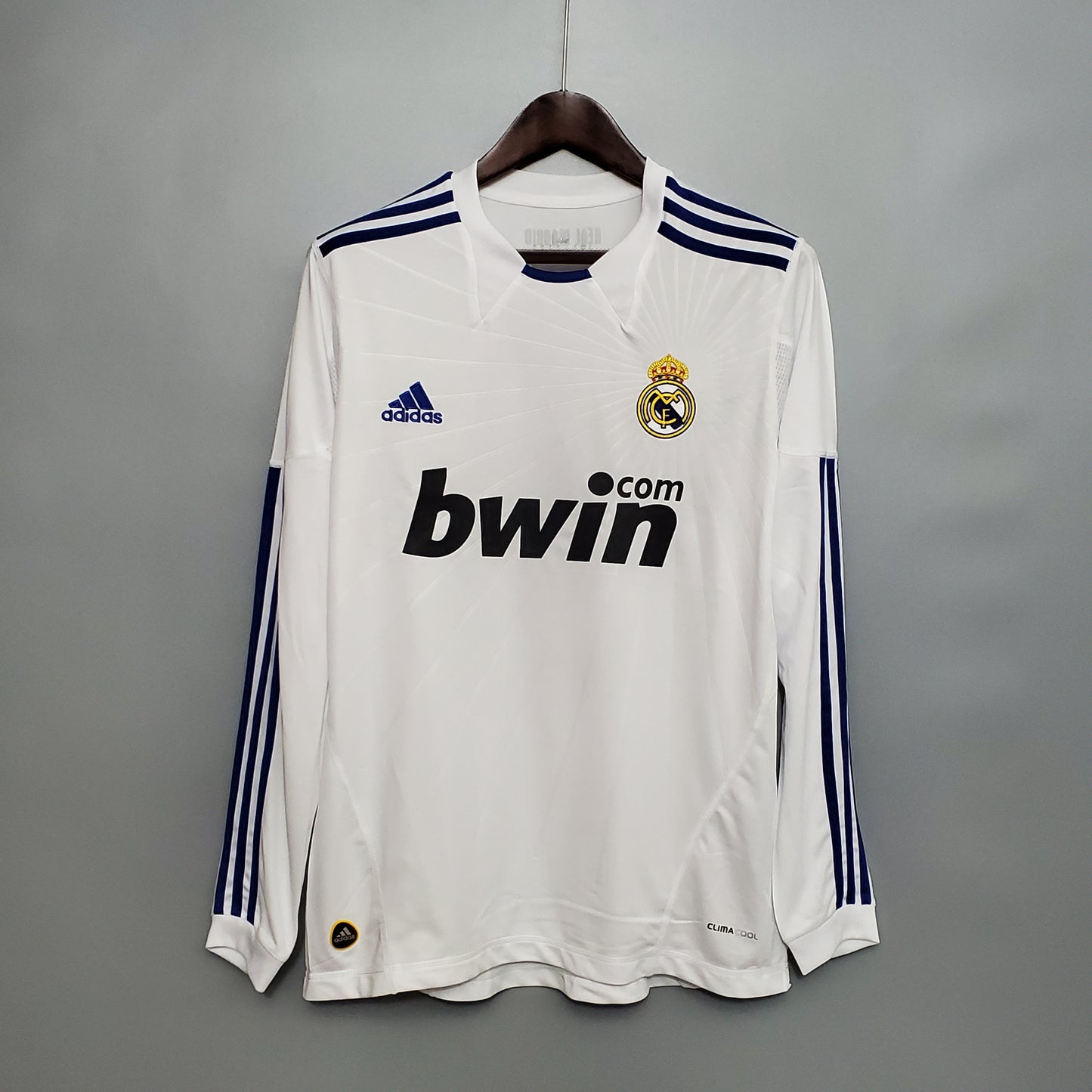 CAMISETA PRIMERA EQUIPACIÓN REAL MADRID 2010/11