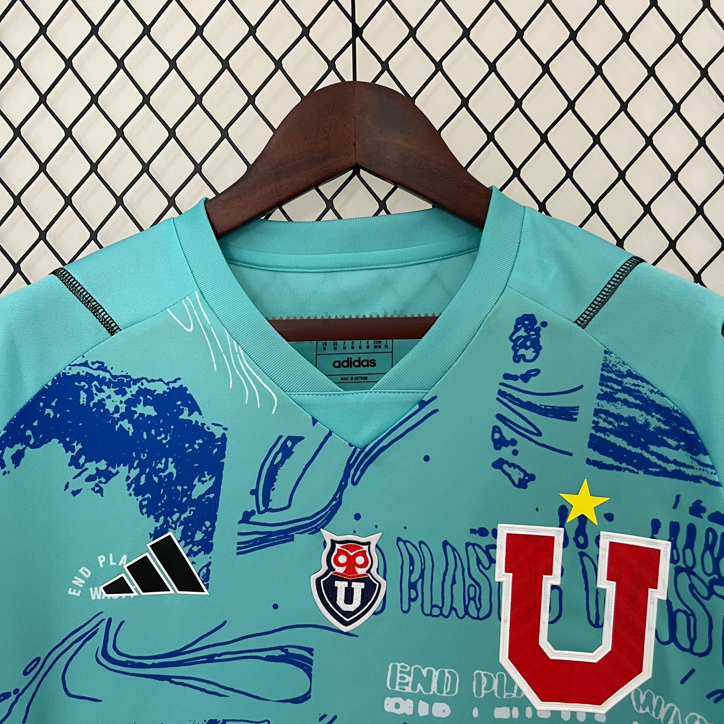 CAMISETA ARQUERO U. DE CHILE 2024 VERSIÓN FAN