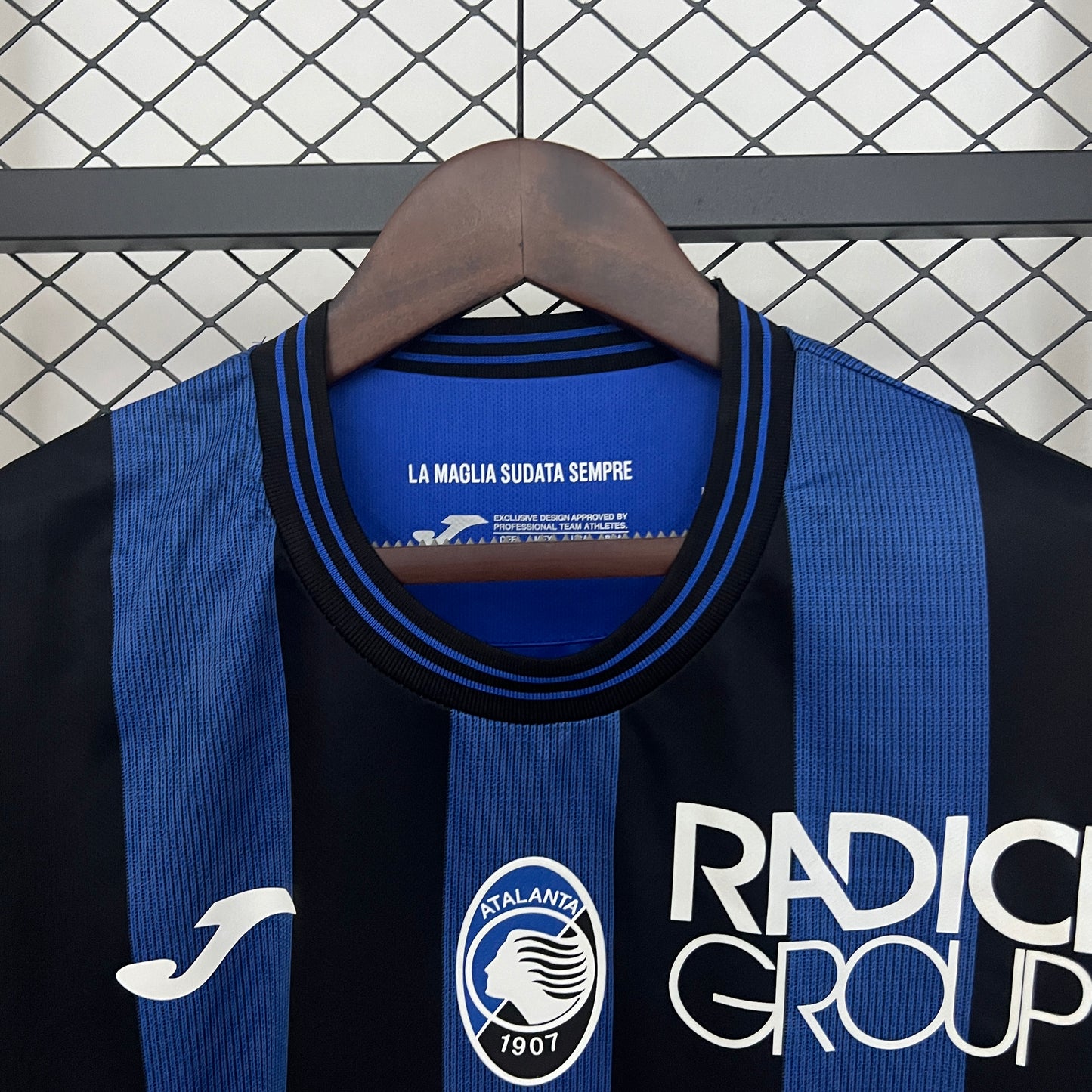 CAMISETA PRIMERA EQUIPACIÓN ATALANTA 24/25 VERSIÓN FAN