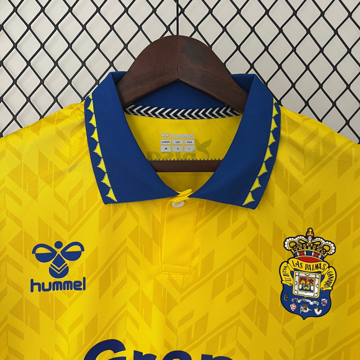 CAMISETA PRIMERA EQUIPACIÓN U. D. LAS PALMAS 24/25 VERSIÓN FAN