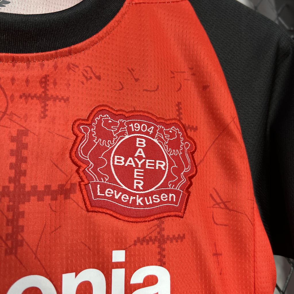 CAMISETA PRIMERA EQUIPACIÓN BAYER LEVERKUSEN 24/25 VERSIÓN INFANTIL