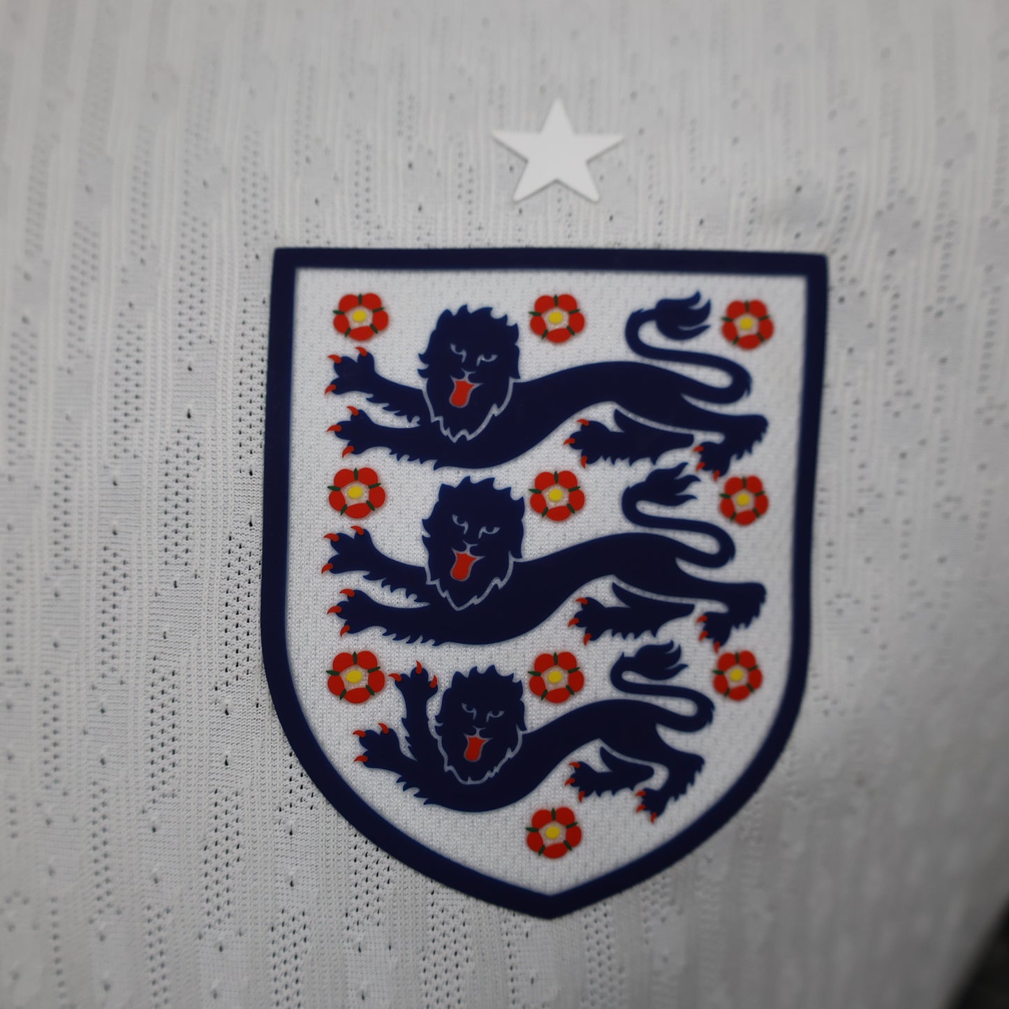 CAMISETA PRIMERA EQUIPACIÓN INGLATERRA 2024 VERSIÓN JUGADOR