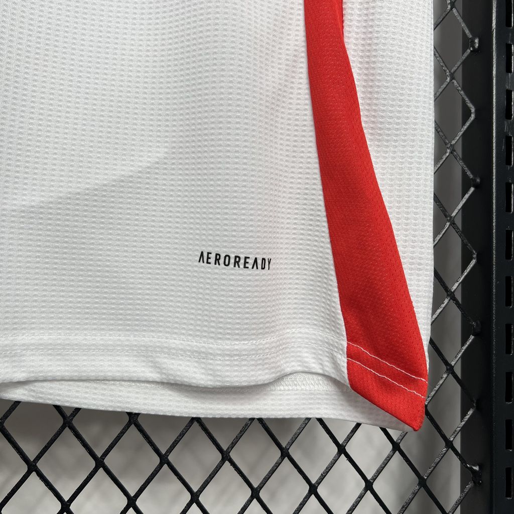 CAMISETA PRIMERA EQUIPACIÓN FULHAM 24/25 VERSIÓN FAN