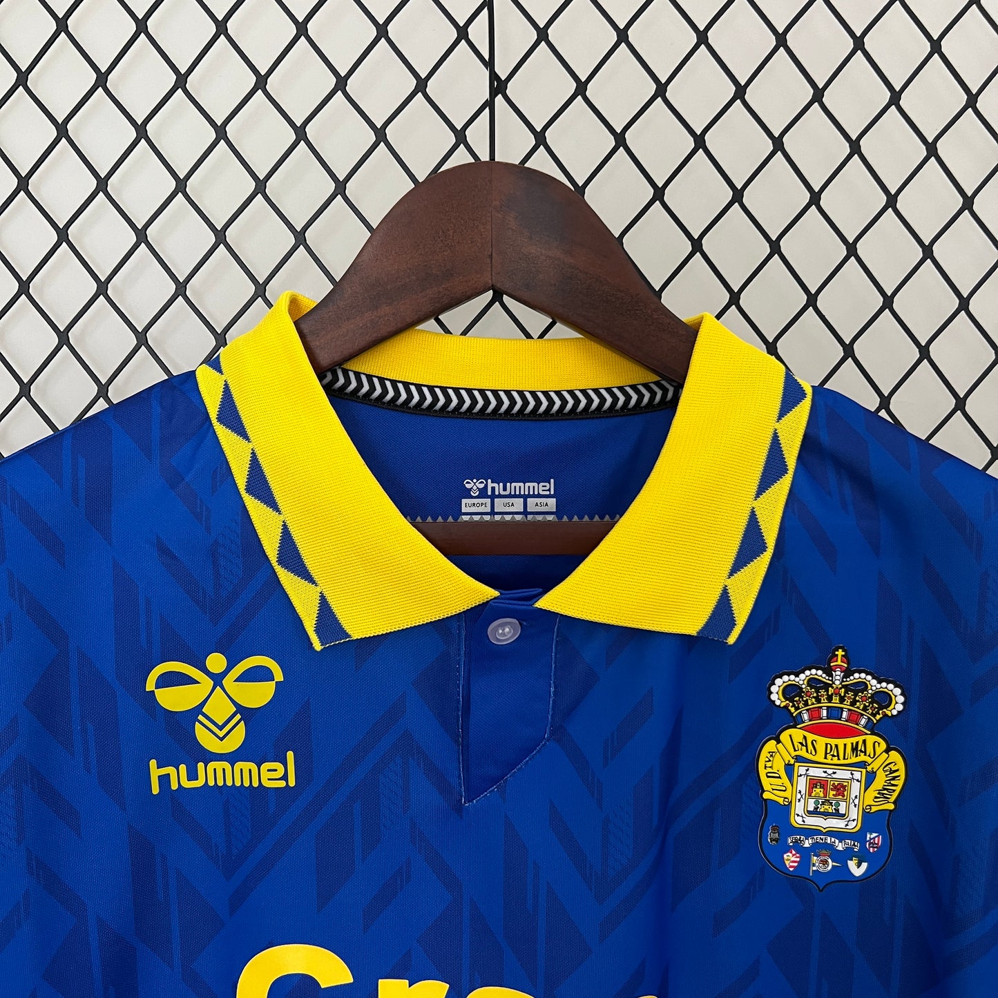 CAMISETA SEGUNDA EQUIPACIÓN U. D. LAS PALMAS 24/25 VERSIÓN FAN