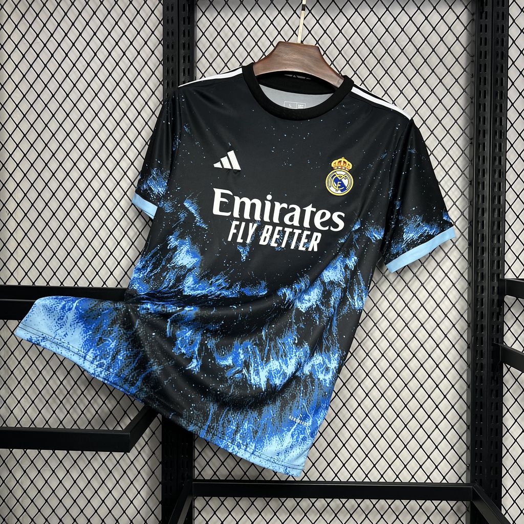 CAMISETA CONCEPTO REAL MADRID 24/25 VERSIÓN FAN