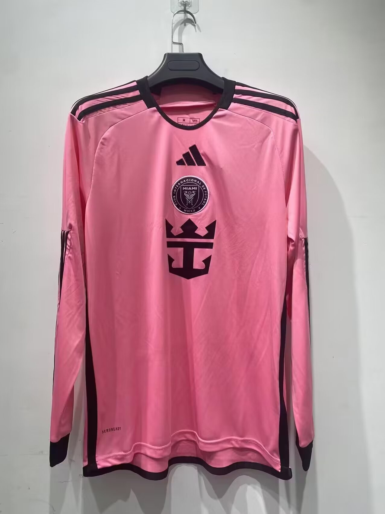 CAMISETA PRIMERA EQUIPACIÓN INTER DE MIAMI 2024 VERSIÓN FAN