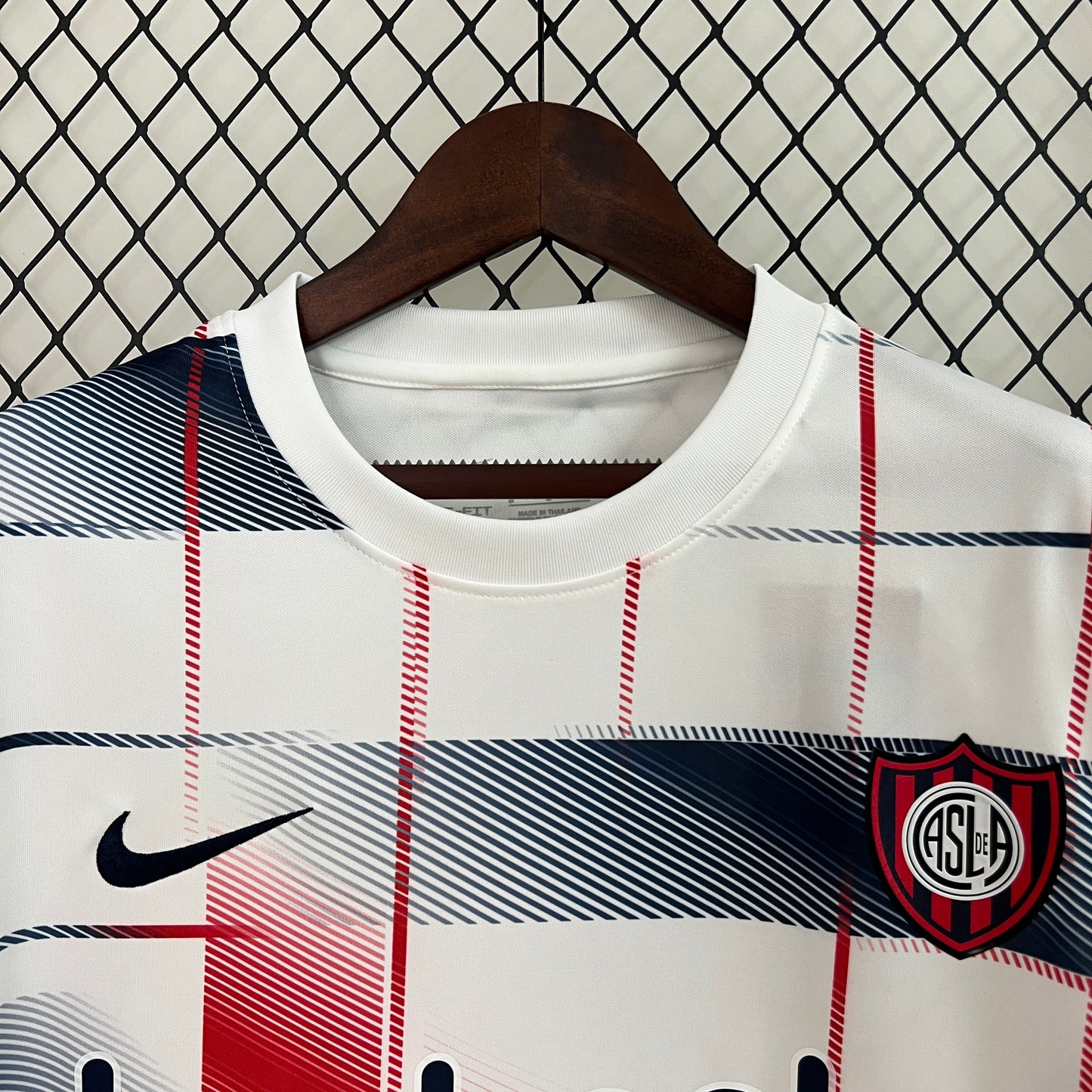 CAMISETA SEGUNDA EQUIPACIÓN SAN LORENZO 2024 VERSIÓN FAN