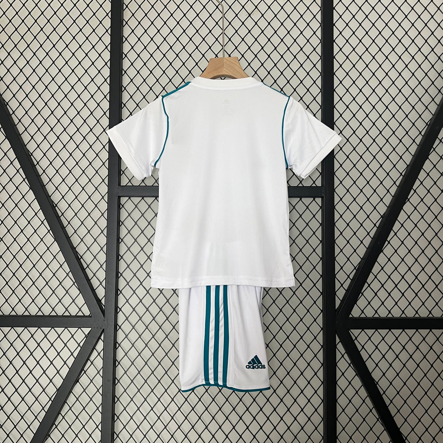 CAMISETA PRIMERA EQUIPACIÓN REAL MADRID 2017/18 INFANTIL