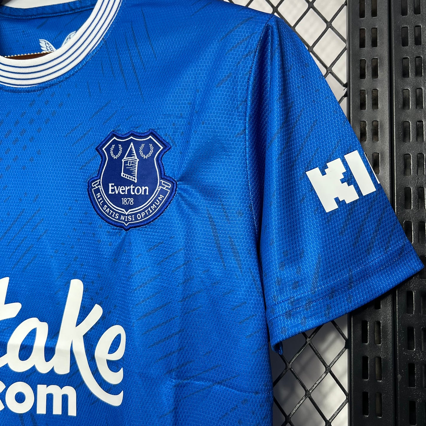 CAMISETA PRIMERA EQUIPACIÓN EVERTON 24/25 VERSIÓN FAN