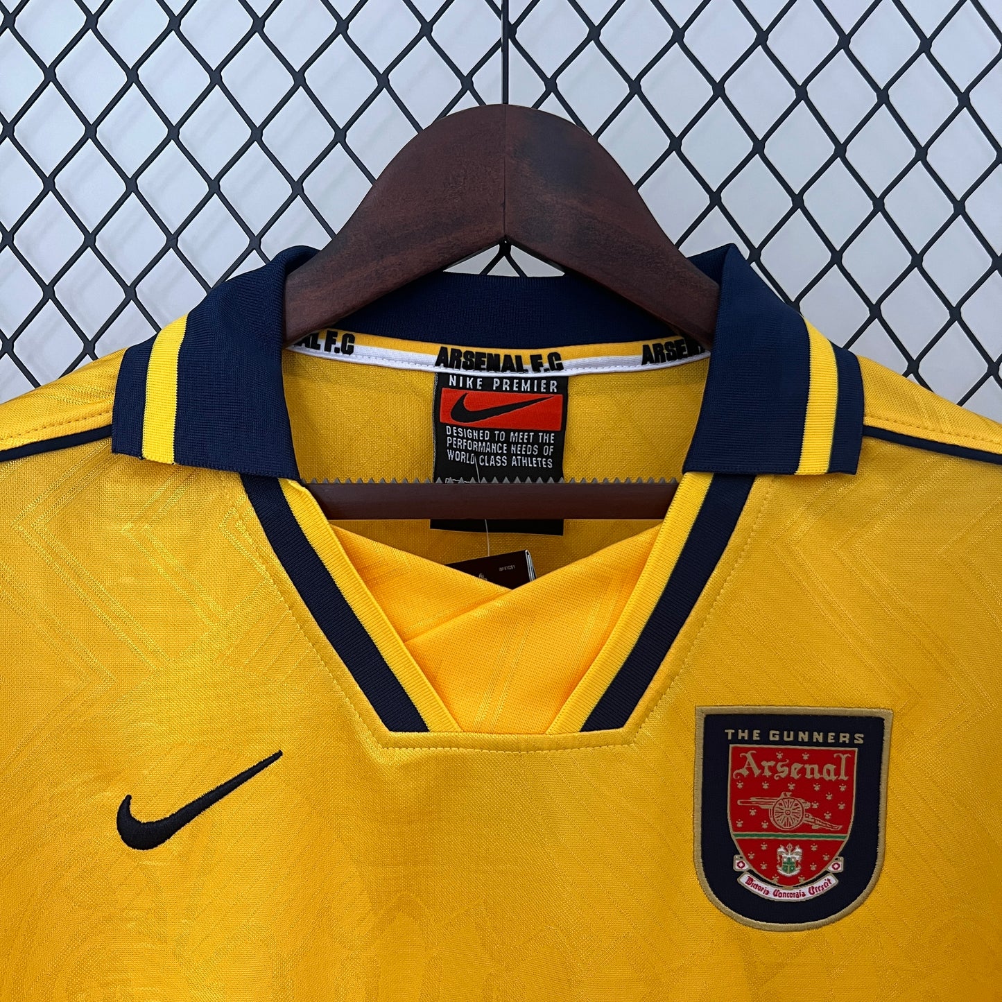 CAMISETA SEGUNDA EQUIPACIÓN ARSENAL 1996/97