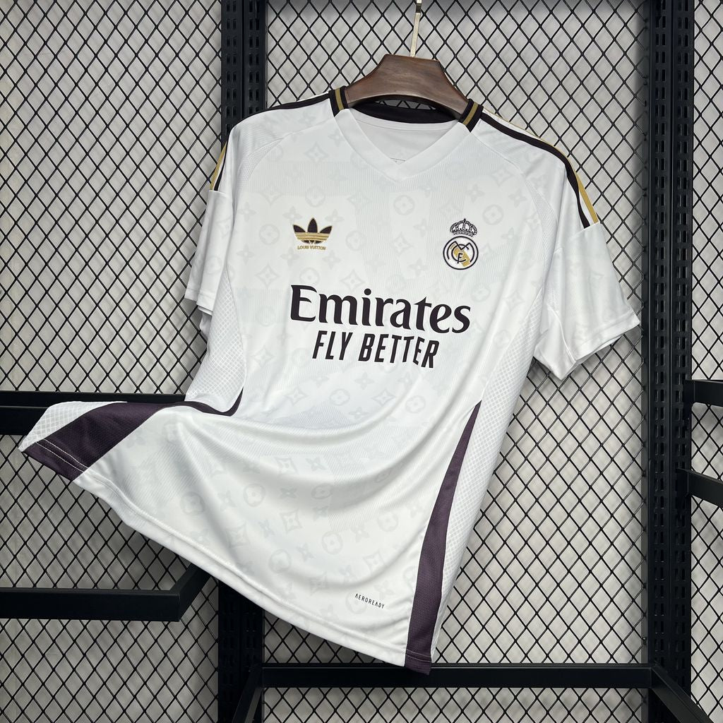 CAMISETA CONCEPTO REAL MADRID 24/25 VERSIÓN FAN