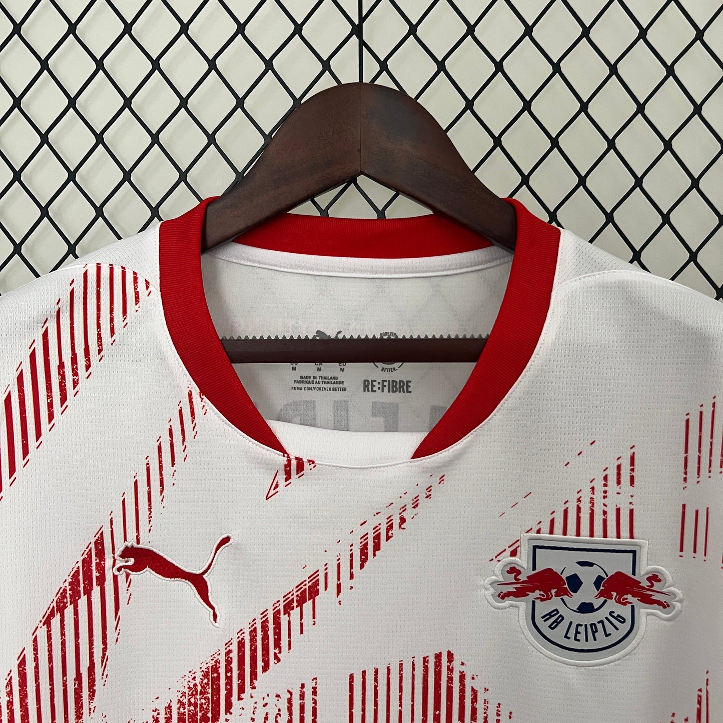 CAMISETA PRIMERA EQUIPACIÓN RB LEIPZIG 24/25 VERSIÓN FAN