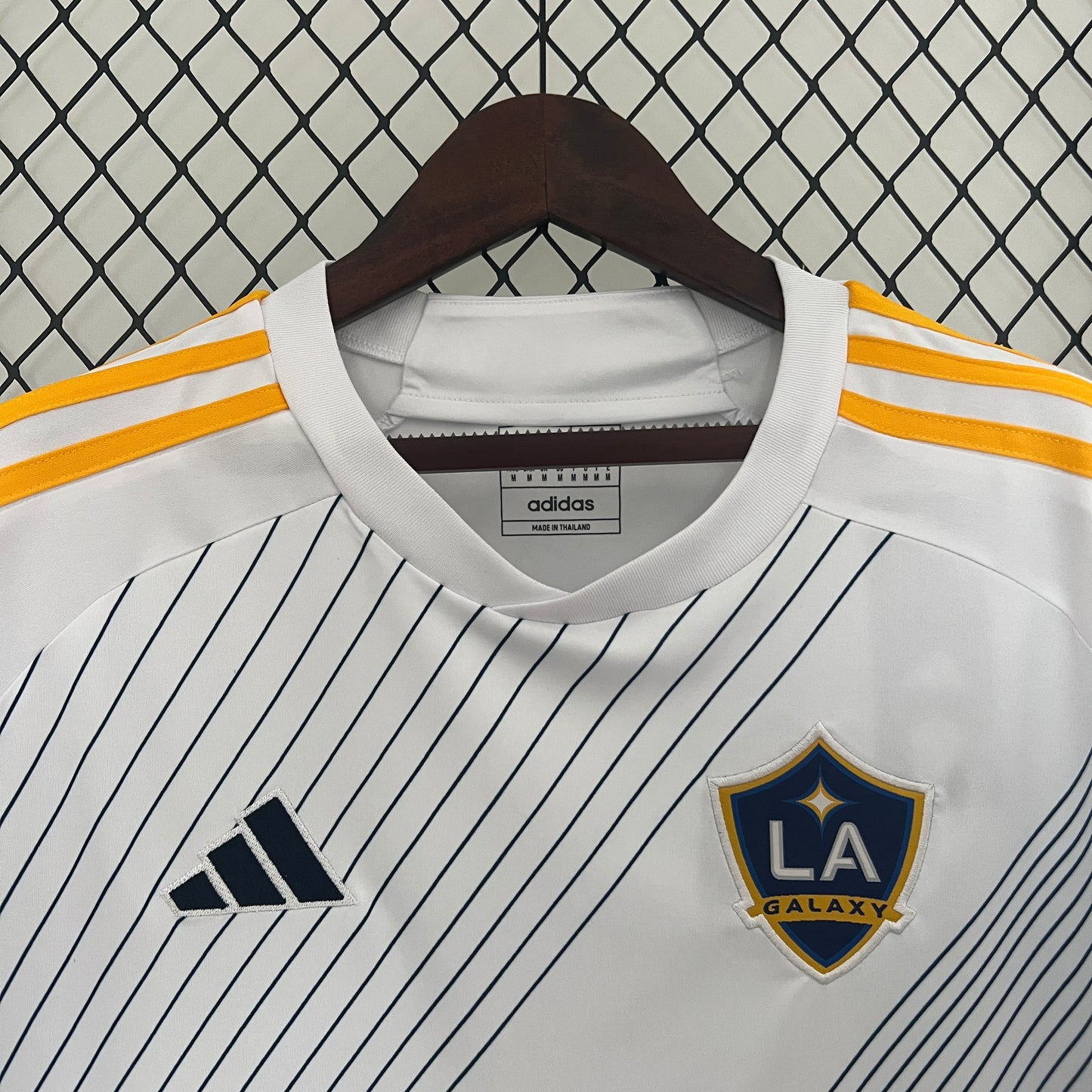 CAMISETA PRIMERA EQUIPACIÓN LA GALAXY 2024 VERSIÓN FAN