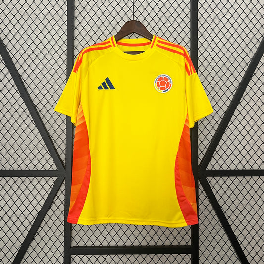 CAMISETA PRIMERA EQUIPACIÓN COLOMBIA 2024 VERSIÓN FAN