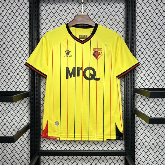 CAMISETA PRIMERA EQUIPACIÓN WATFORD 24/25 VERSIÓN FAN