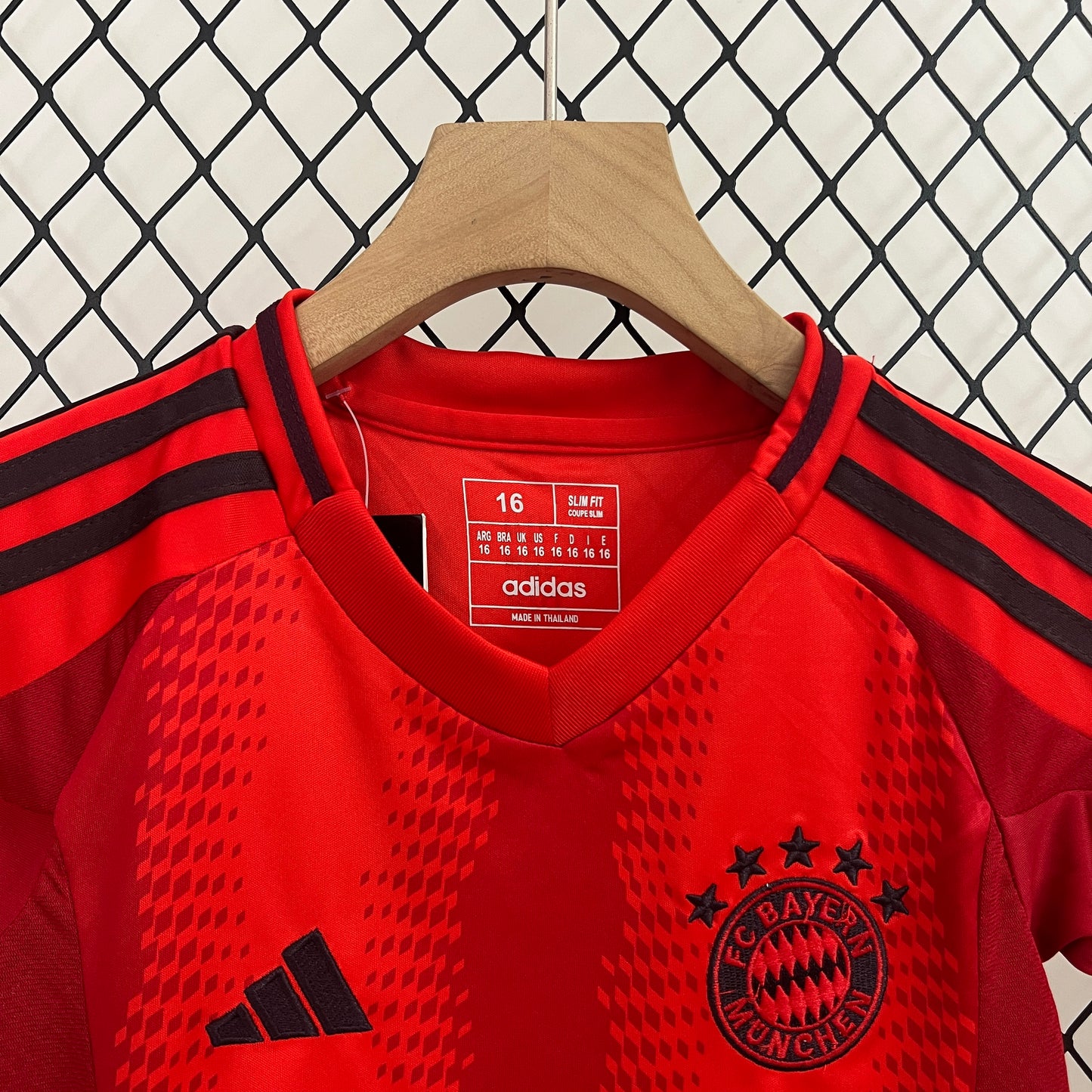 CAMISETA PRIMERA EQUIPACIÓN BAYERN MUNICH 24/25 VERSIÓN INFANTIL