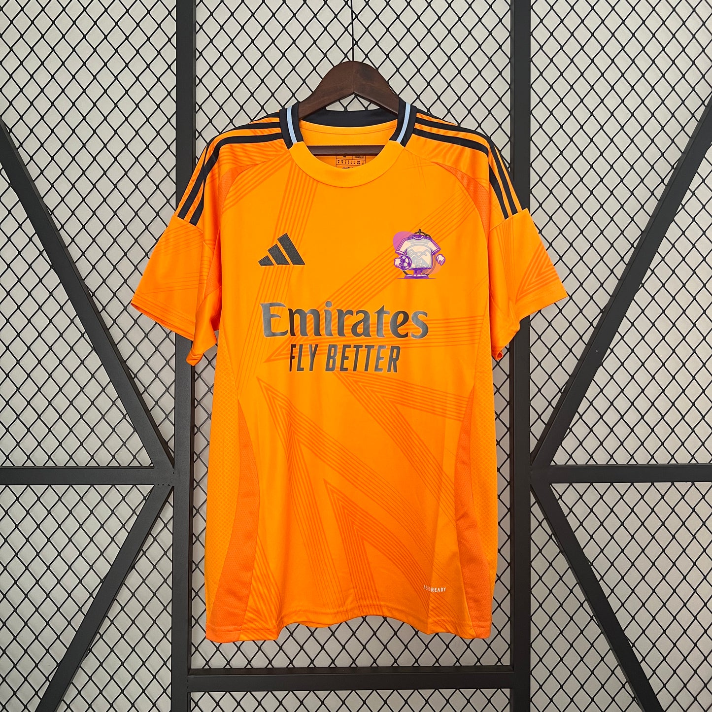 CAMISETA SEGUNDA EQUIPACIÓN REAL MADRID 24/25 VERSIÓN FAN