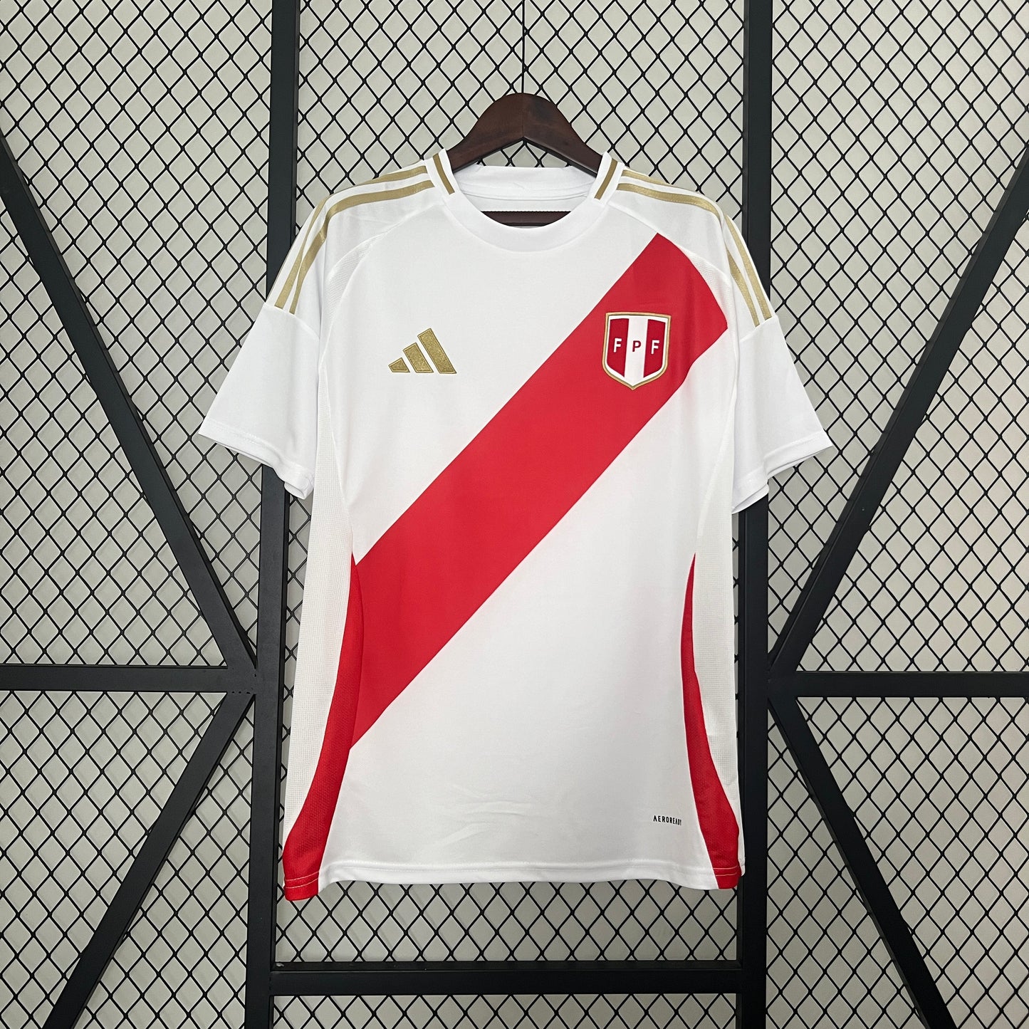 CAMISETA PRIMERA EQUIPACIÓN PERÚ 2024 VERSIÓN FAN