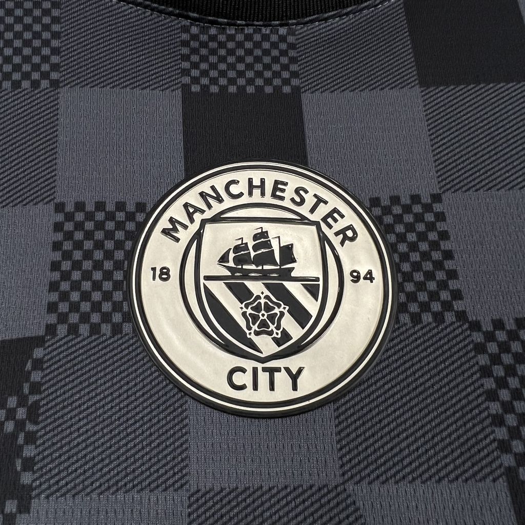 CAMISETA CONCEPTO MANCHESTER CITY 24/25 VERSIÓN FAN