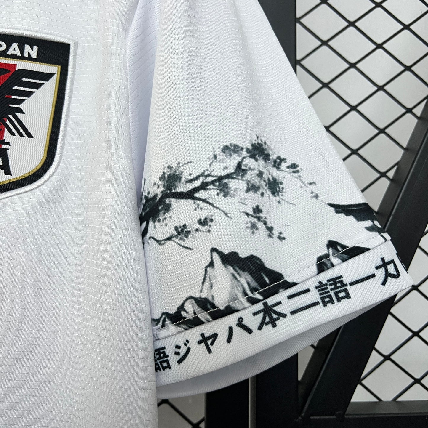 CAMISETA CONCEPTO JAPÓN 2024 VERSIÓN FAN