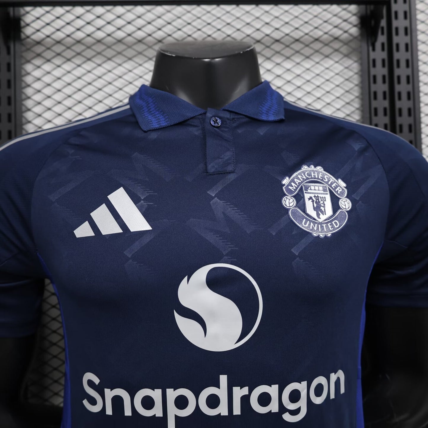 CAMISETA SEGUNDA EQUIPACIÓN MANCHESTER UNITED 24/25 VERSIÓN JUGADOR