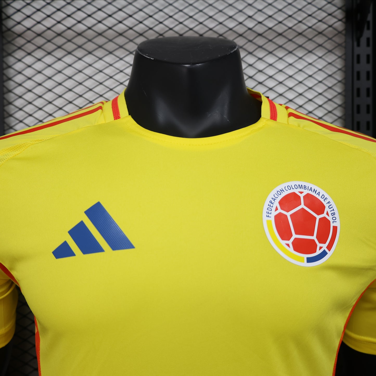 CAMISETA PRIMERA EQUIPACIÓN COLOMBIA 2024 VERSIÓN JUGADOR