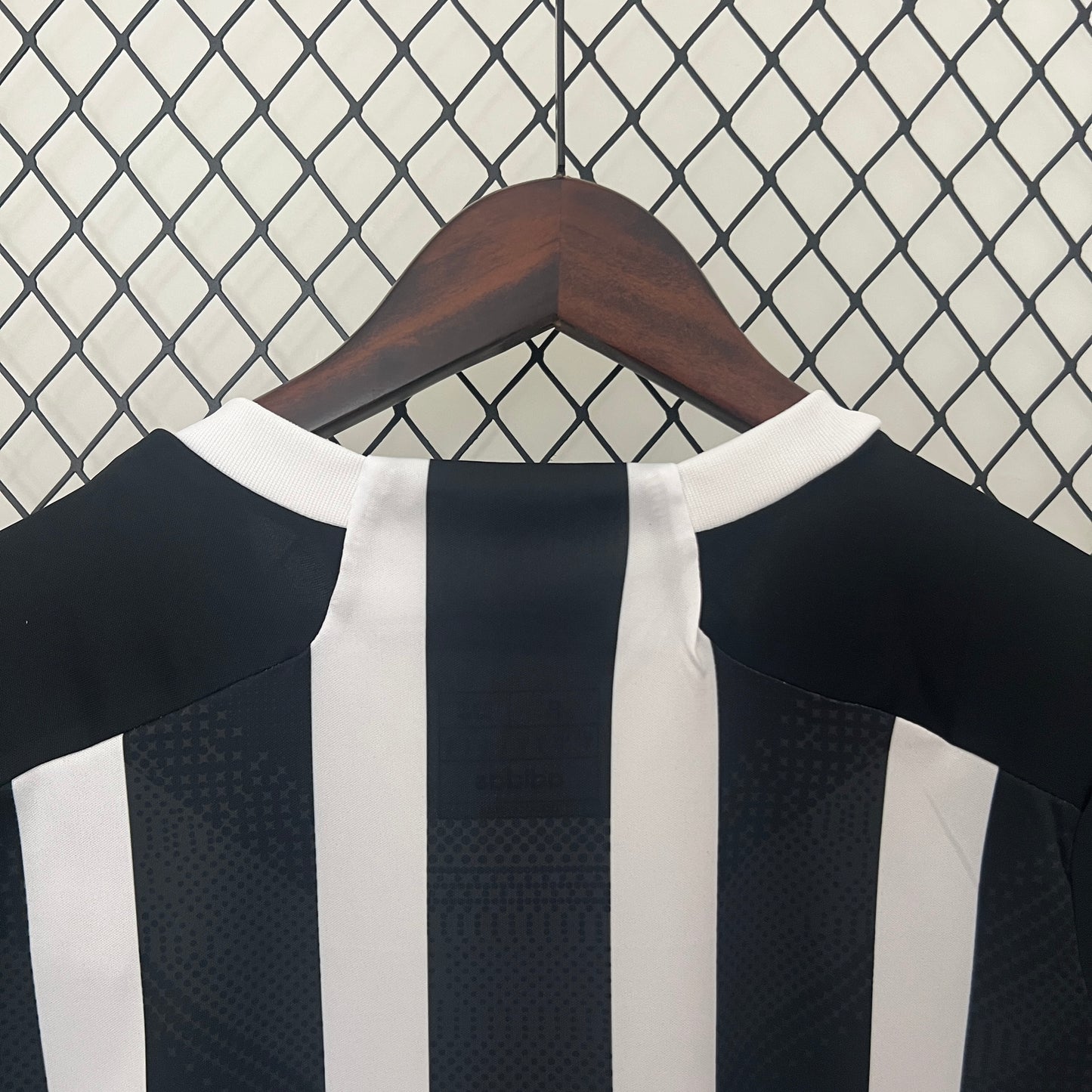 CAMISETA PRIMERA EQUIPACIÓN ATLÉTICO MINEIRO 2024 VERSIÓN FEMENINA