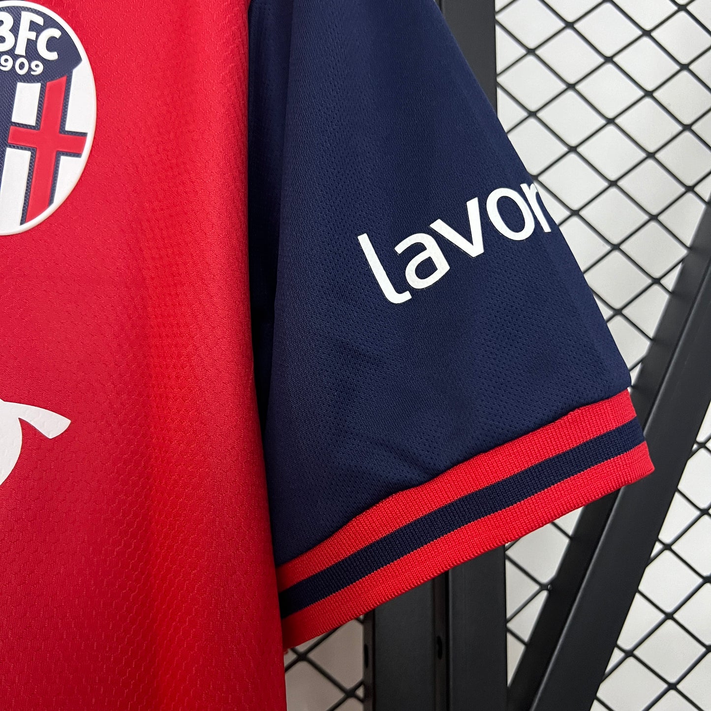 CAMISETA PRIMERA EQUIPACIÓN BOLOGNA 24/25 VERSIÓN FAN