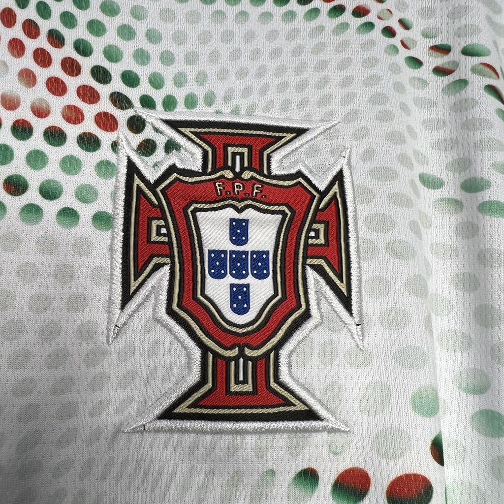 CAMISETA SEGUNDA EQUIPACIÓN PORTUGAL 2025 VERSIÓN FAN