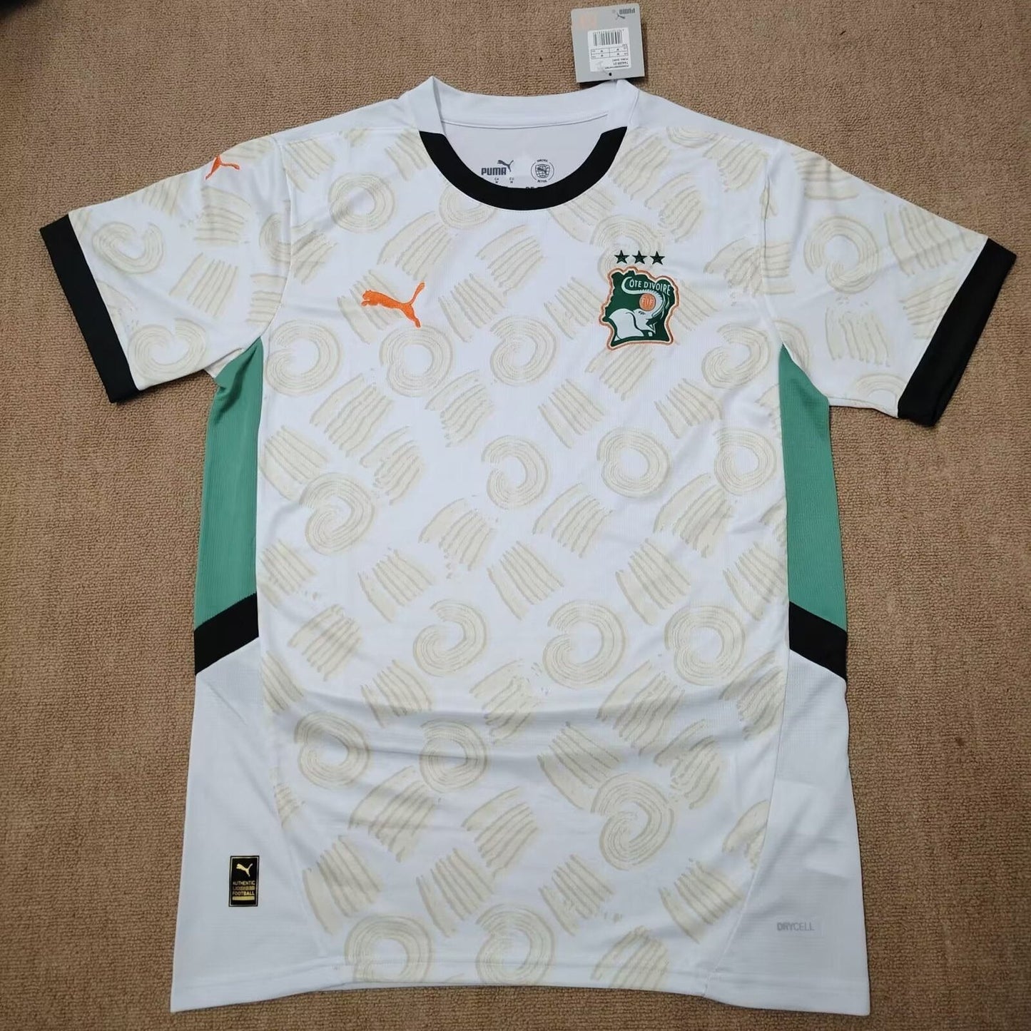 CAMISETA SEGUNDA EQUIPACIÓN COSTA DE MARFIL 2024 VERSIÓN FAN