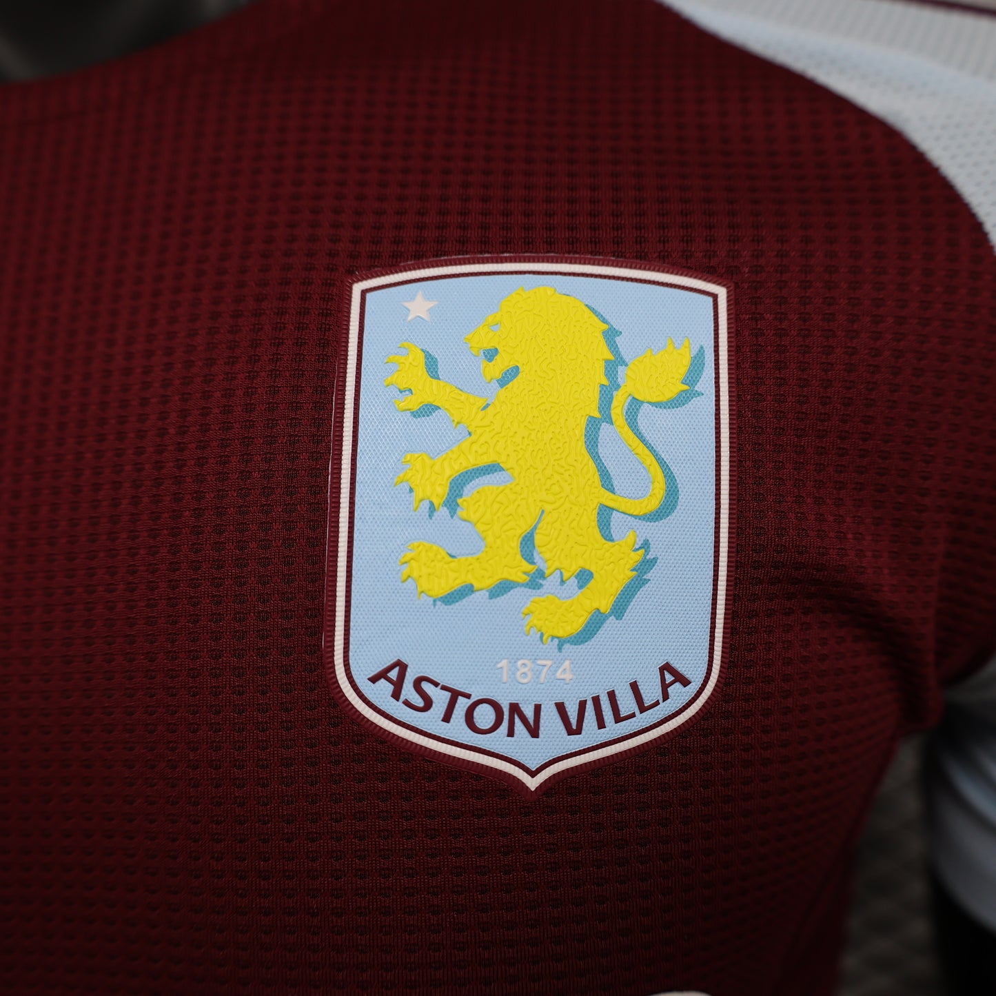 CAMISETA PRIMERA EQUIPACIÓN ASTON VILLA 24/25 VERSIÓN JUGADOR