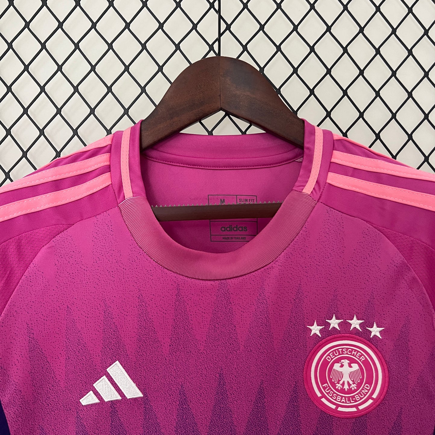 CAMISETA SEGUNDA EQUIPACIÓN ALEMANIA 2024 VERSIÓN FEMENINA