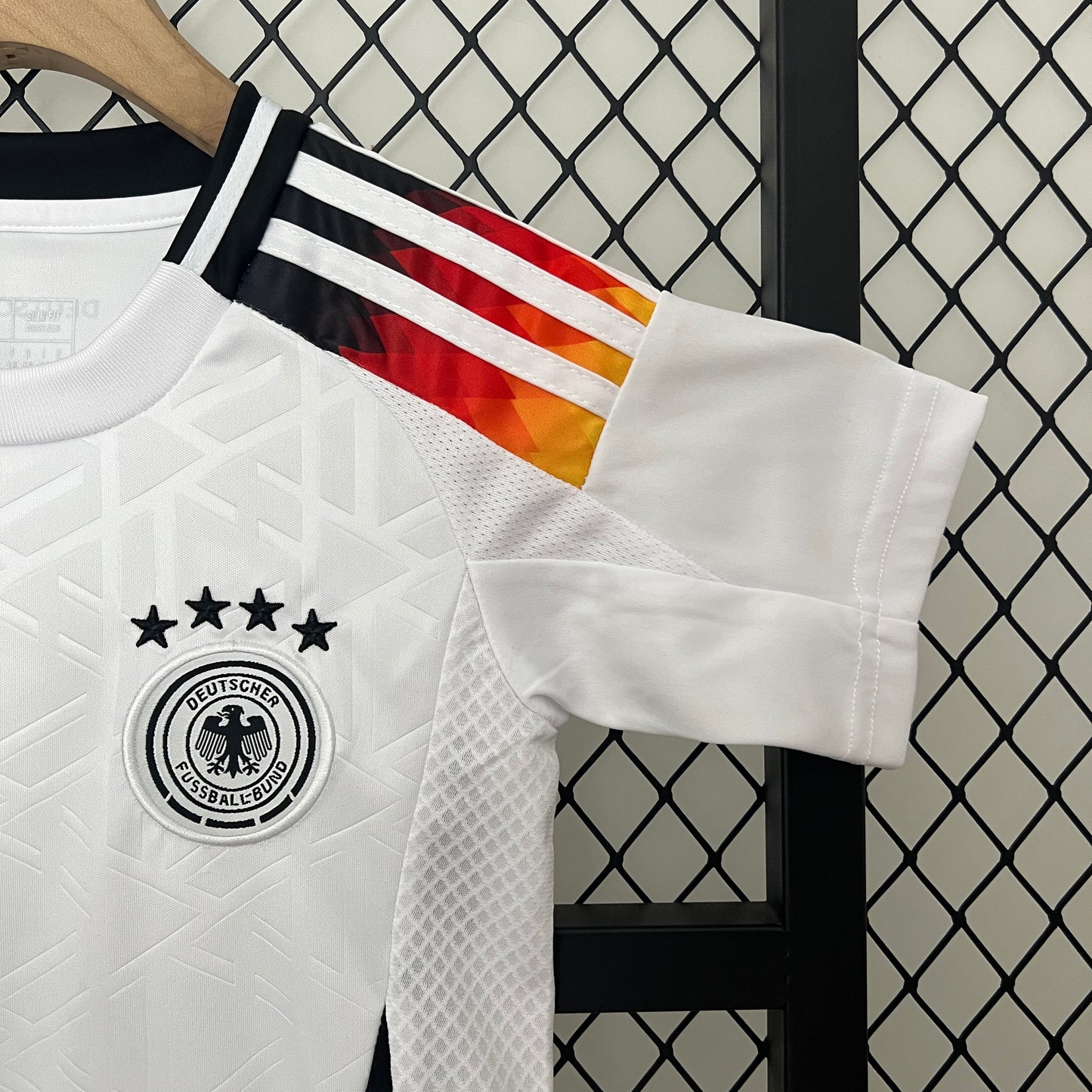 CAMISETA PRIMERA EQUIPACIÓN ALEMANIA 2024 VERSIÓN INFANTIL