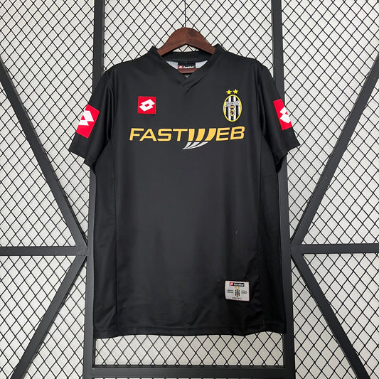 CAMISETA SEGUNDA EQUIPACIÓN JUVENTUS 2001/02