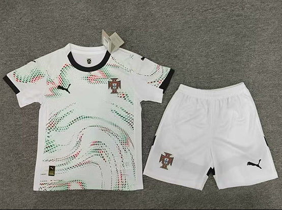 CAMISETA SEGUNDA EQUIPACIÓN PORTUGAL 2025 VERSIÓN INFANTIL