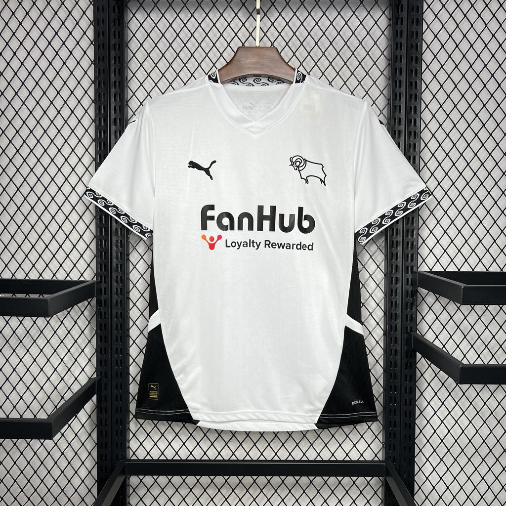 CAMISETA PRIMERA EQUIPACIÓN DERBY COUNTY 24/25 VERSIÓN FAN