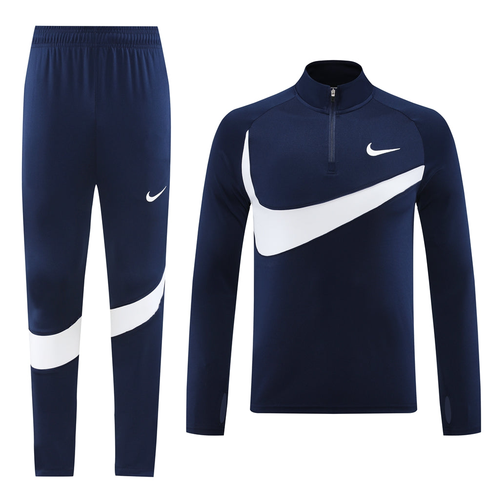 CONJUNTO DE BUZO MEDIO CIERRE NIKE